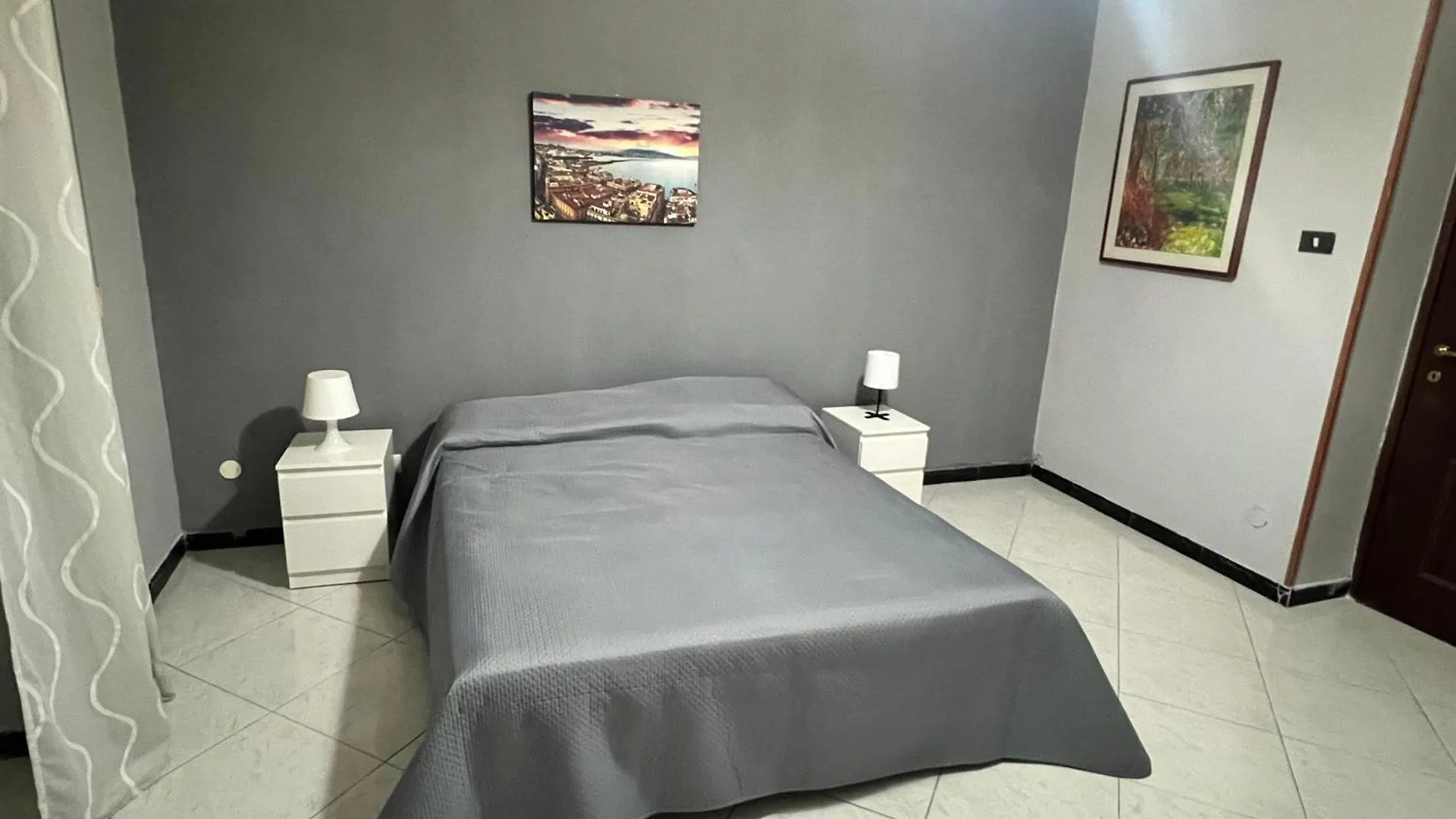 Guest house Vesuvio Rooms Naples Italy