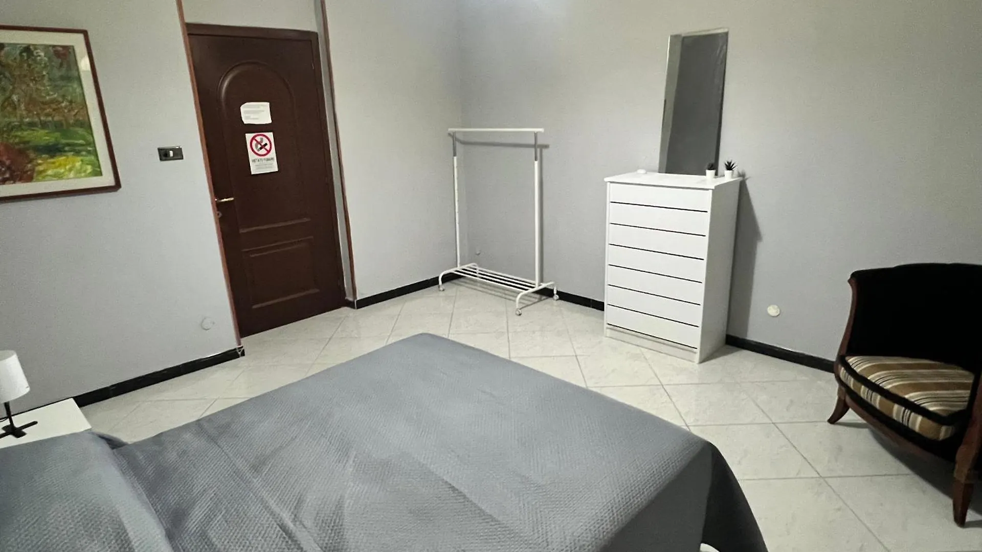 Vesuvio Rooms Naples 0*,  Italy